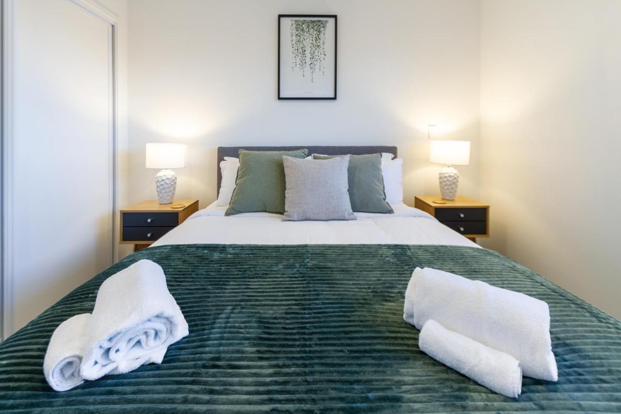 1 Bedroom 1 Bath, Executive Escape, Northlands Mall 크라이스트처치 외부 사진
